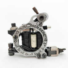 Load image into Gallery viewer, Ginkgo Mid-Big Grouping Liner- Engraved, Silver, Black