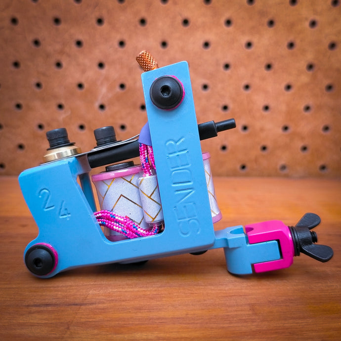 Weld-Up Shorty Big Liner- Pale Blue, Hot Pink